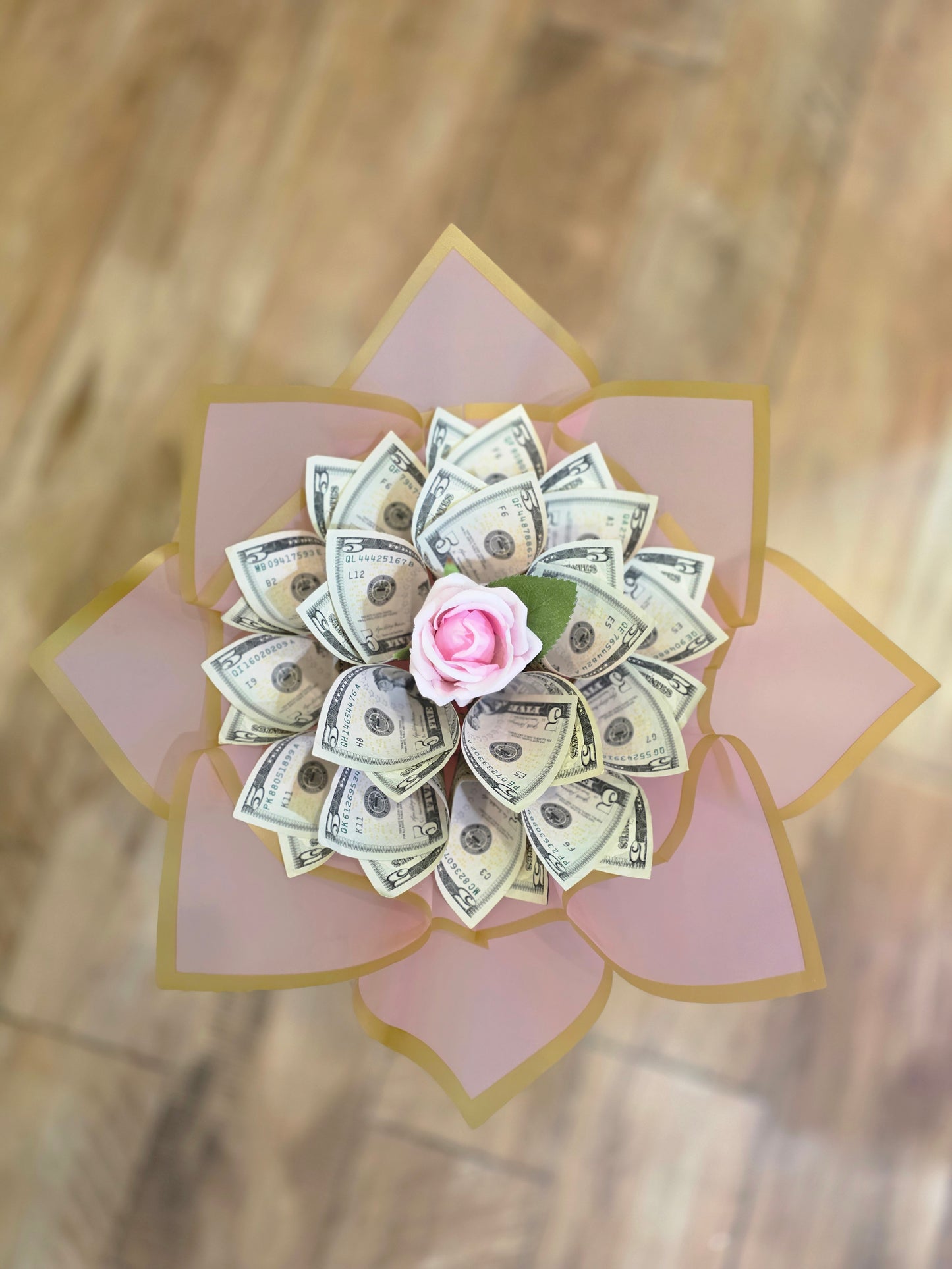 15 bills Money Bouquet A